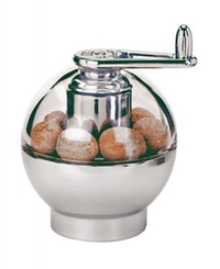 MLÝNEK NA MUŠKÁTOVÝ OŘÍŠEK, zn. PEUGEOT - TERNATE